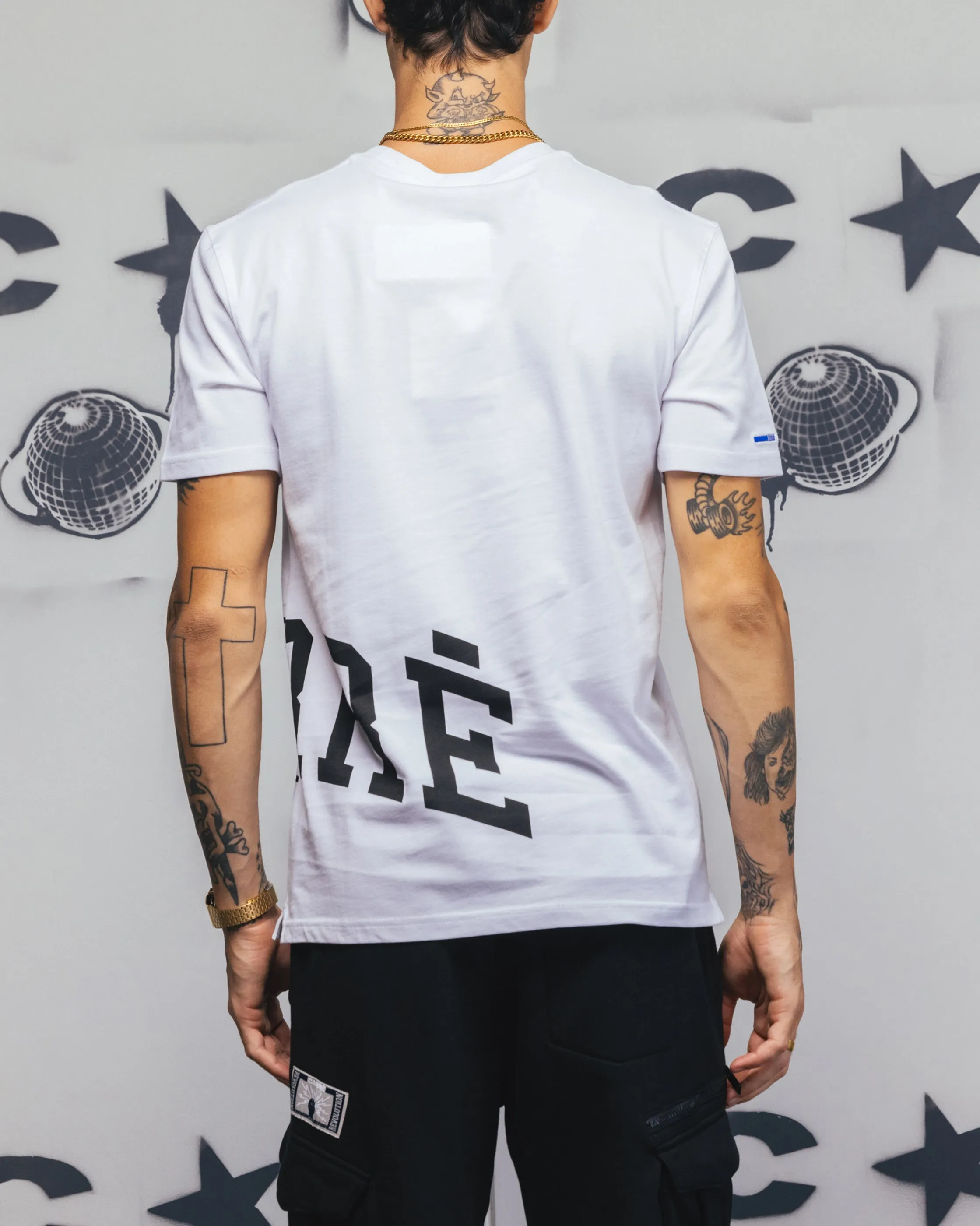 Carré Men's Enorme Classique Short Sleeve T-Shirt White