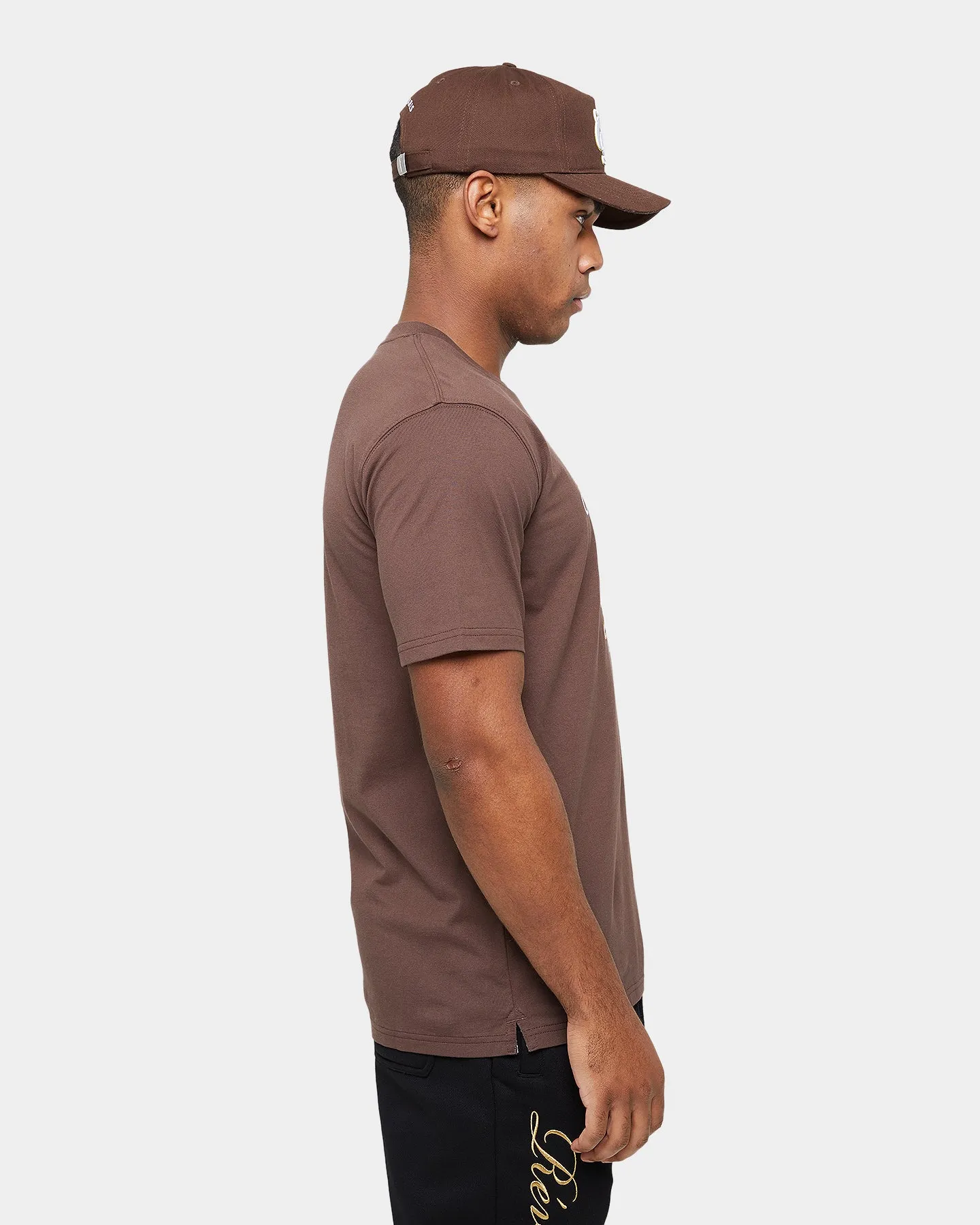 Carre Revolutionnaires Classic Short Sleeve T-Shirt Dark Brown