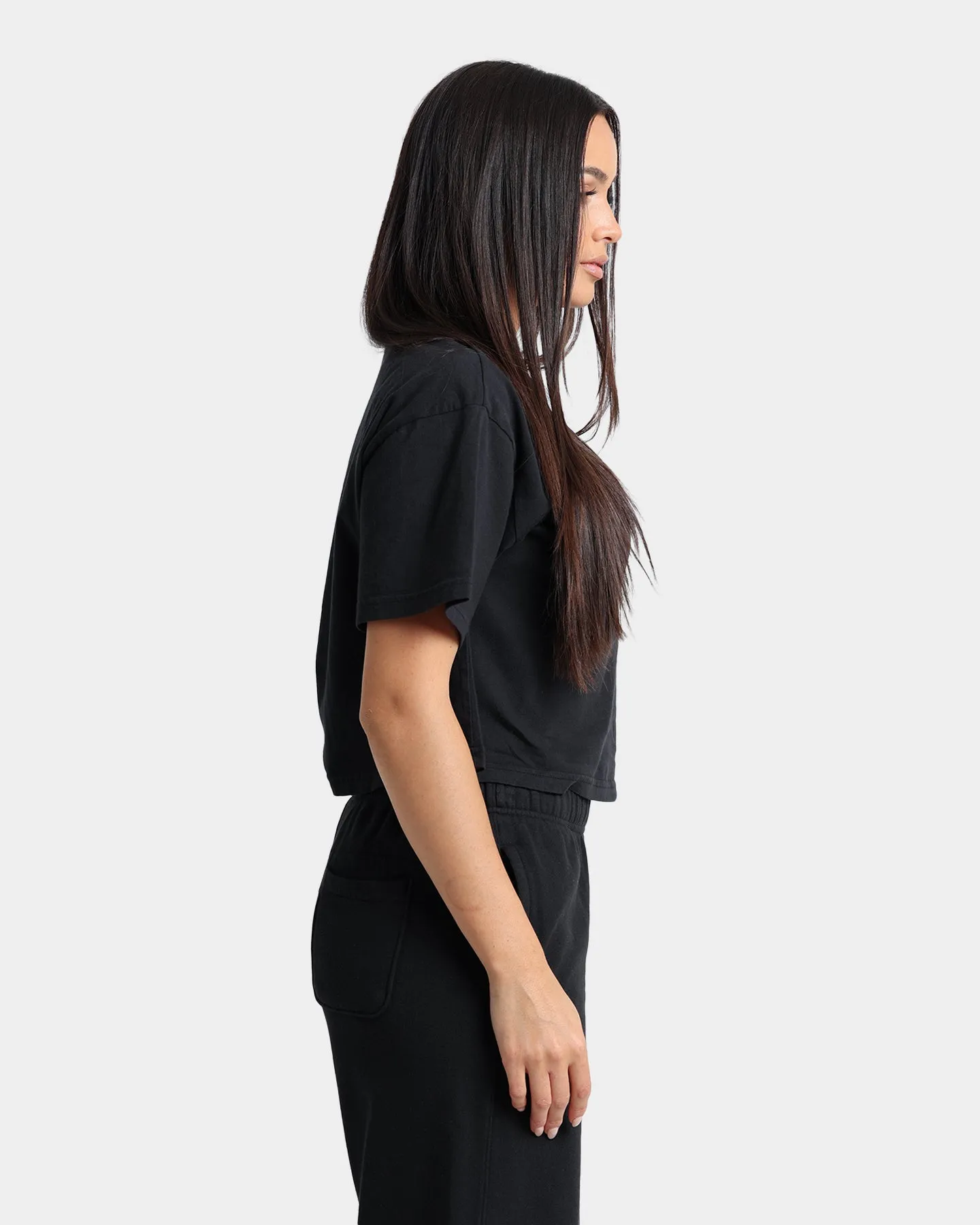 Champion Women's Vintage Dye Crop T-Shirt Black