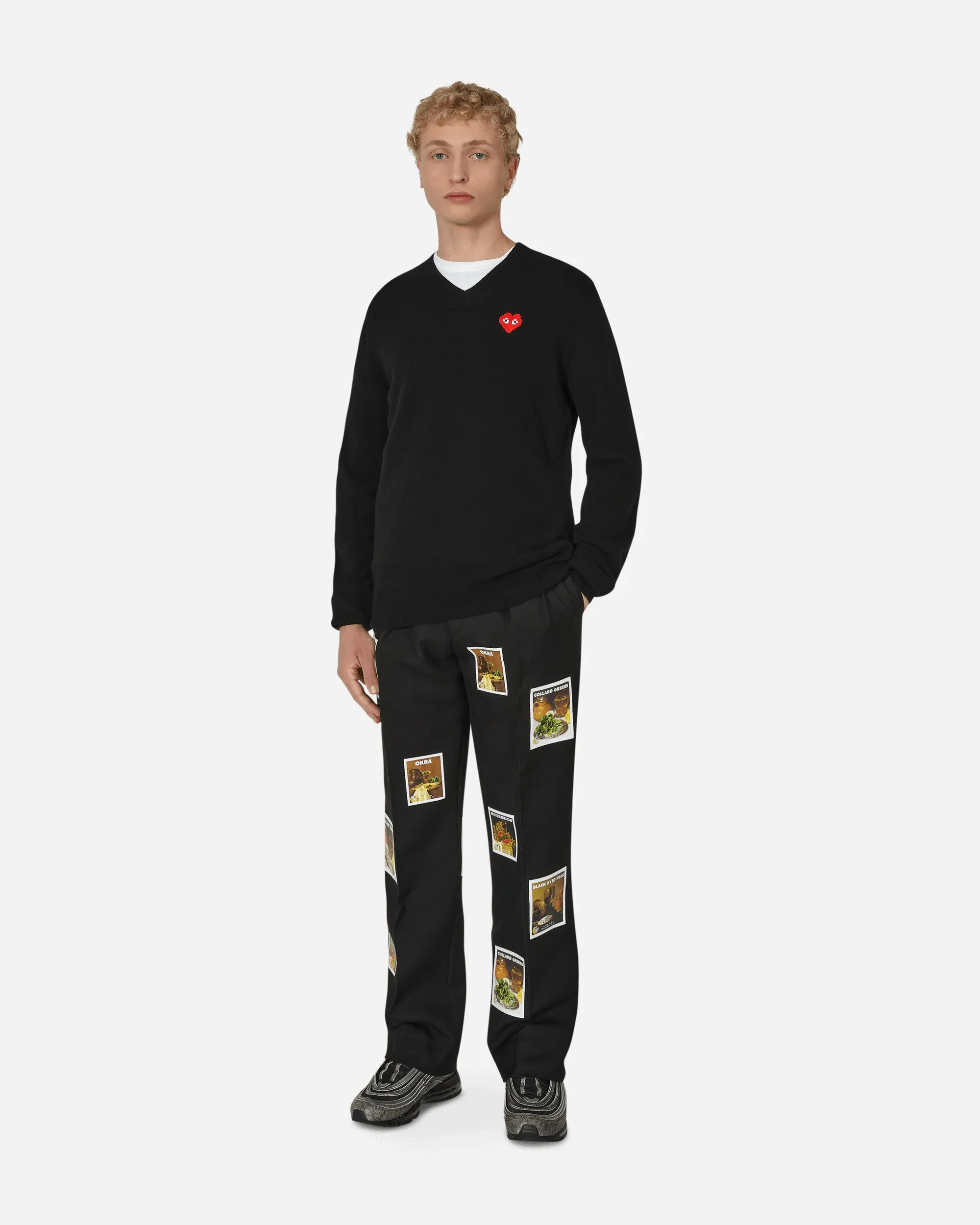 Invader Heart V-Neck Sweater Black