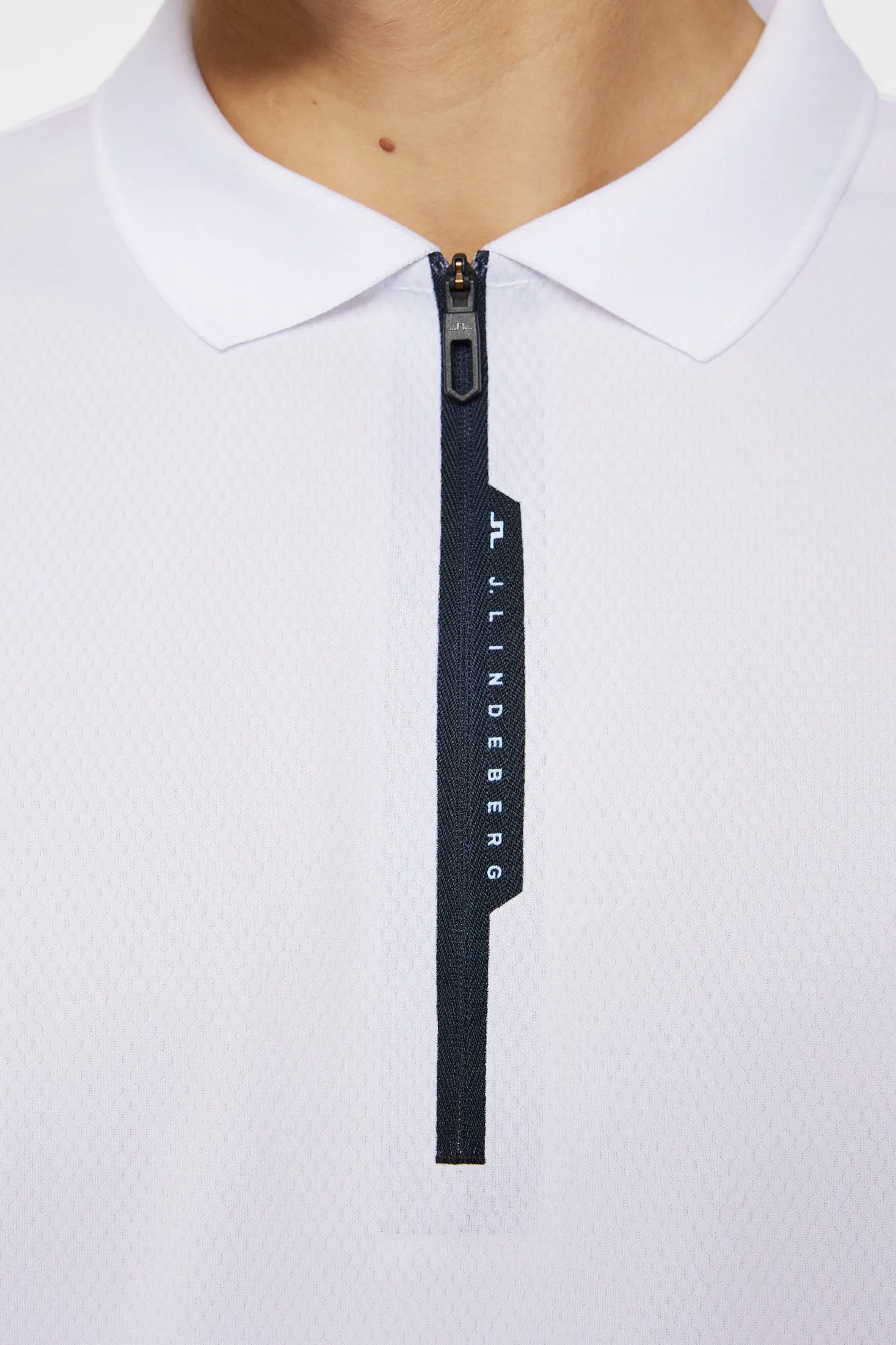Nero Polo