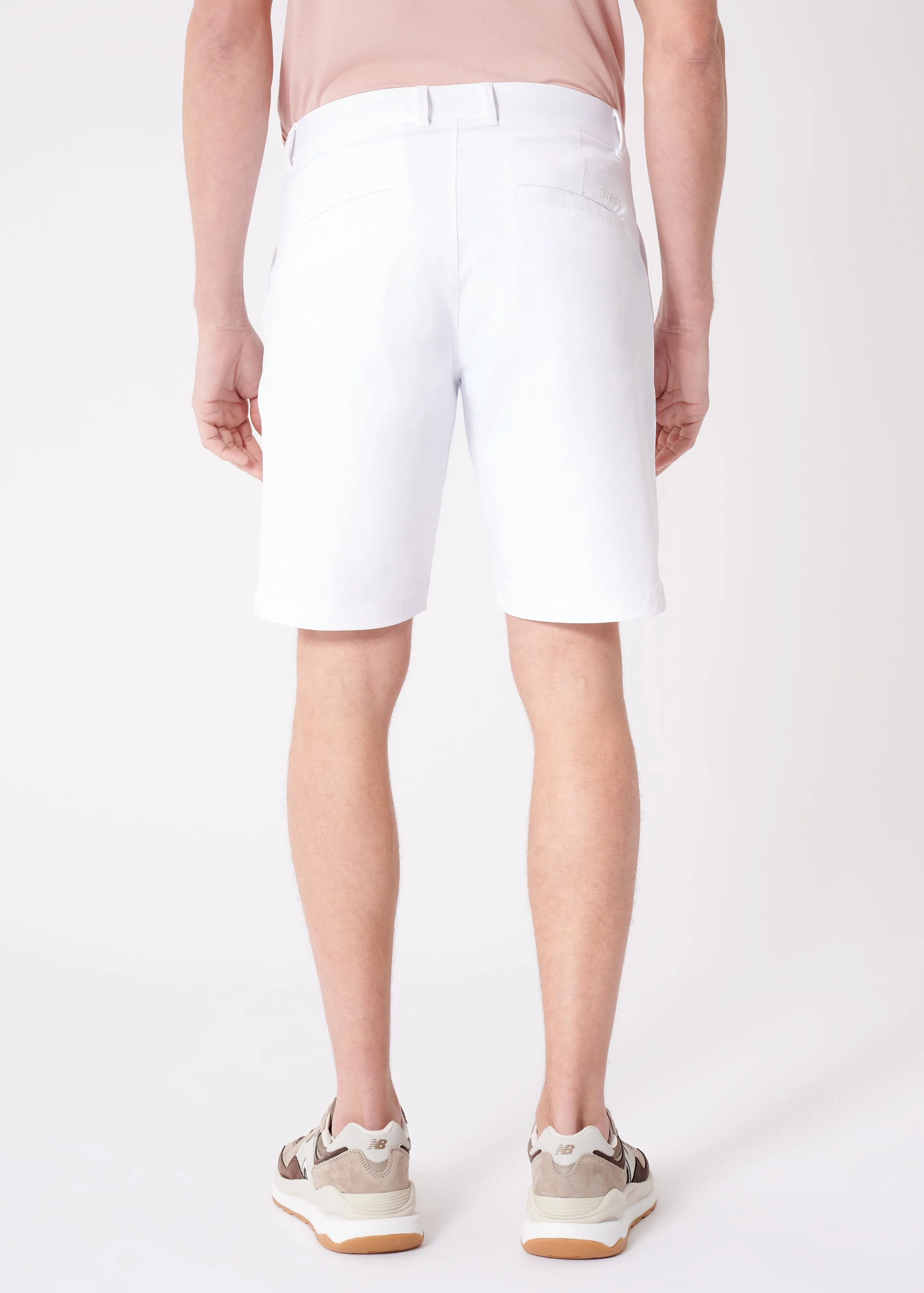 Virtus Short | White